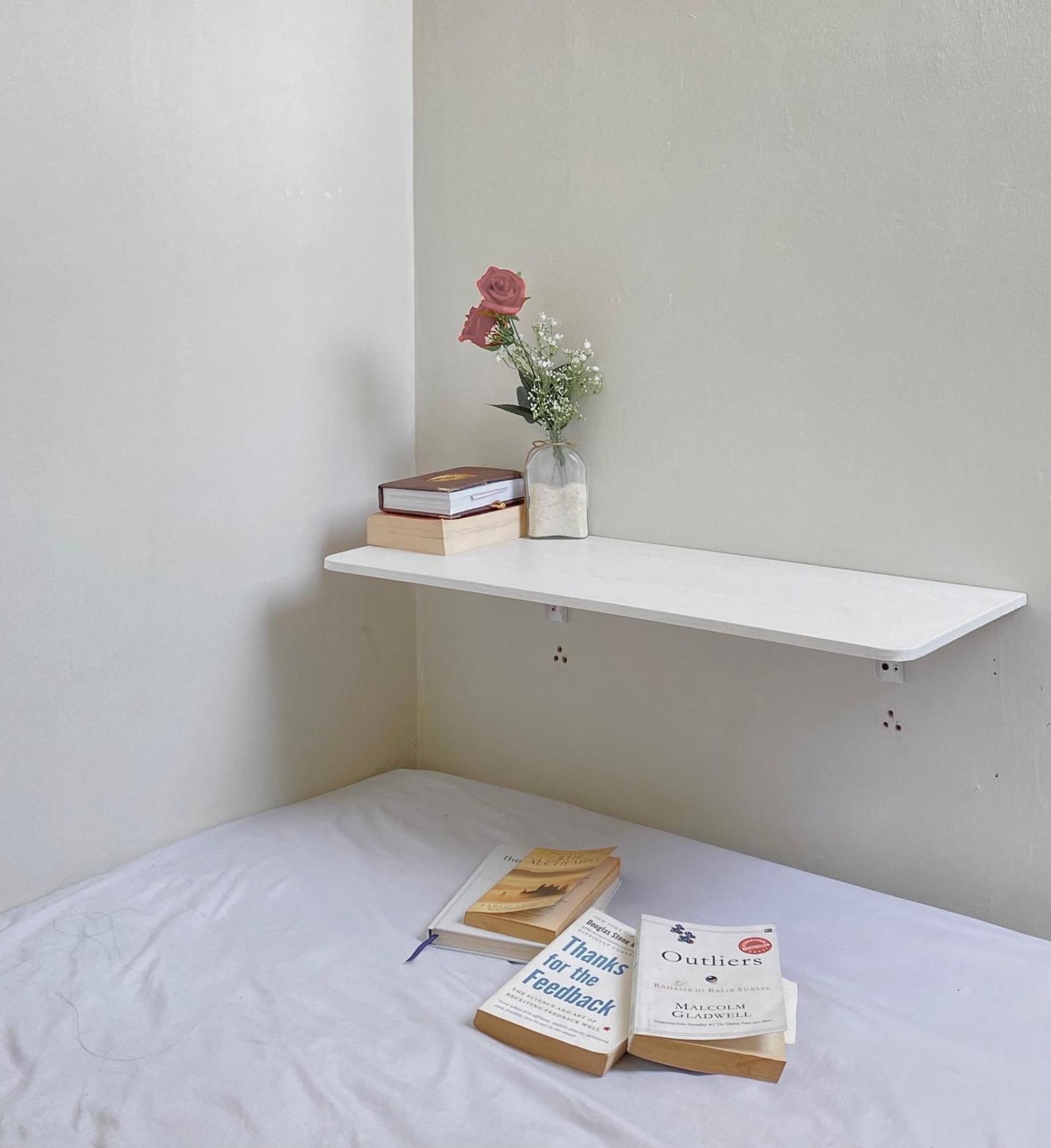 Kos Awany Coliving Hostel Jakarta Exterior photo